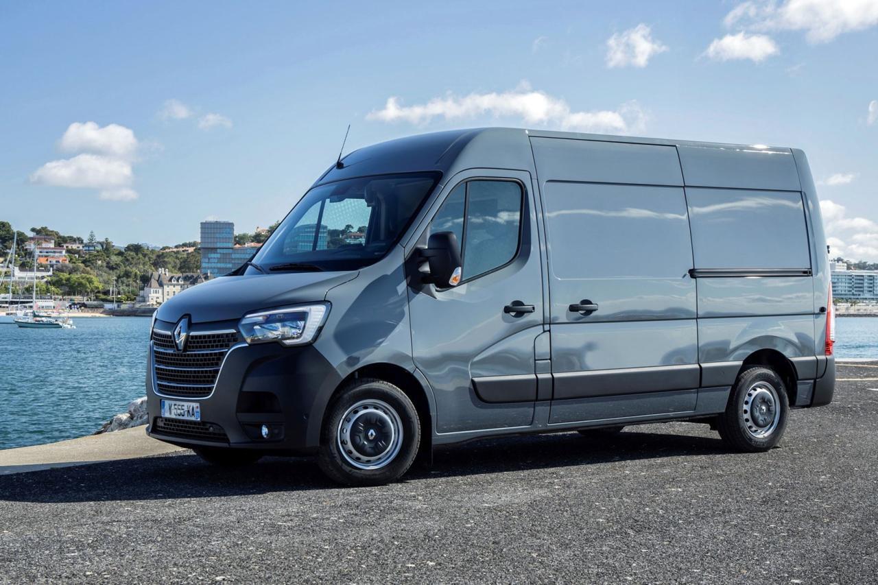 Renault Master Z.E. van review | DrivingElectric Renault Master Z.E. van review | DrivingElectric