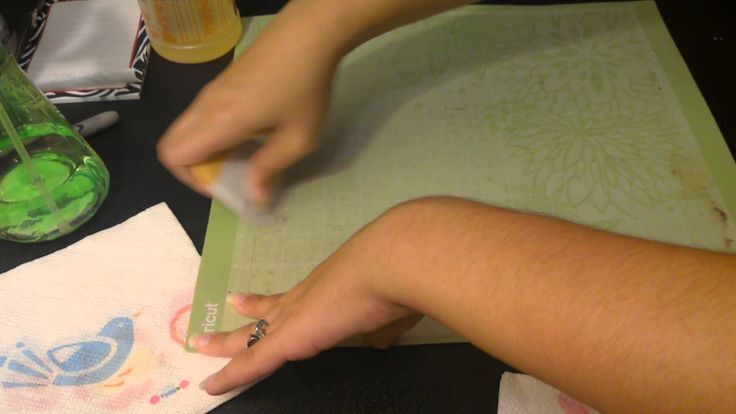 DIY| Make Your Cricut Cutting Mat Sticky Again – Scrap Booking