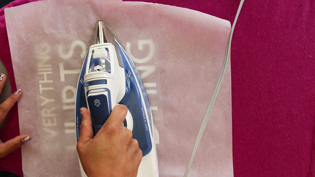 How to Use Heat Transfer Vinyl (HTV) On A T-Shirt