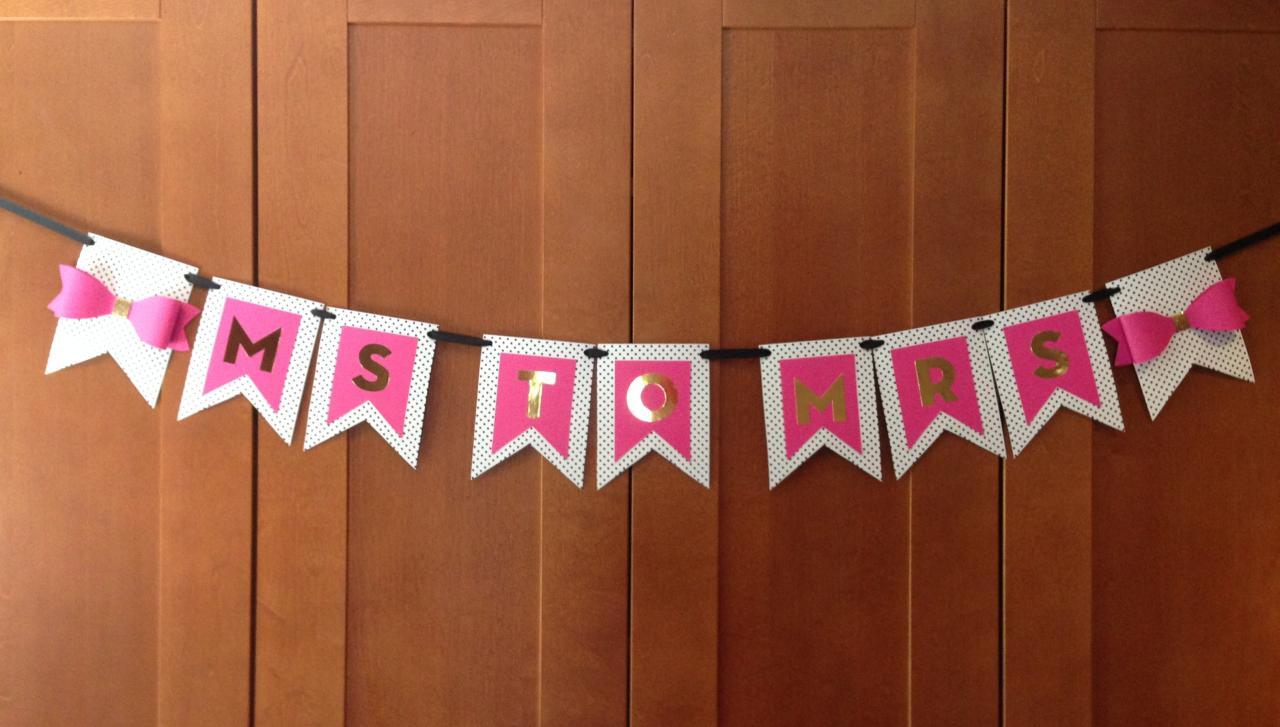 How to Make an Easy Party Banner - Pop of Gold How to Make an Easy Party Banner - Pop of Gold